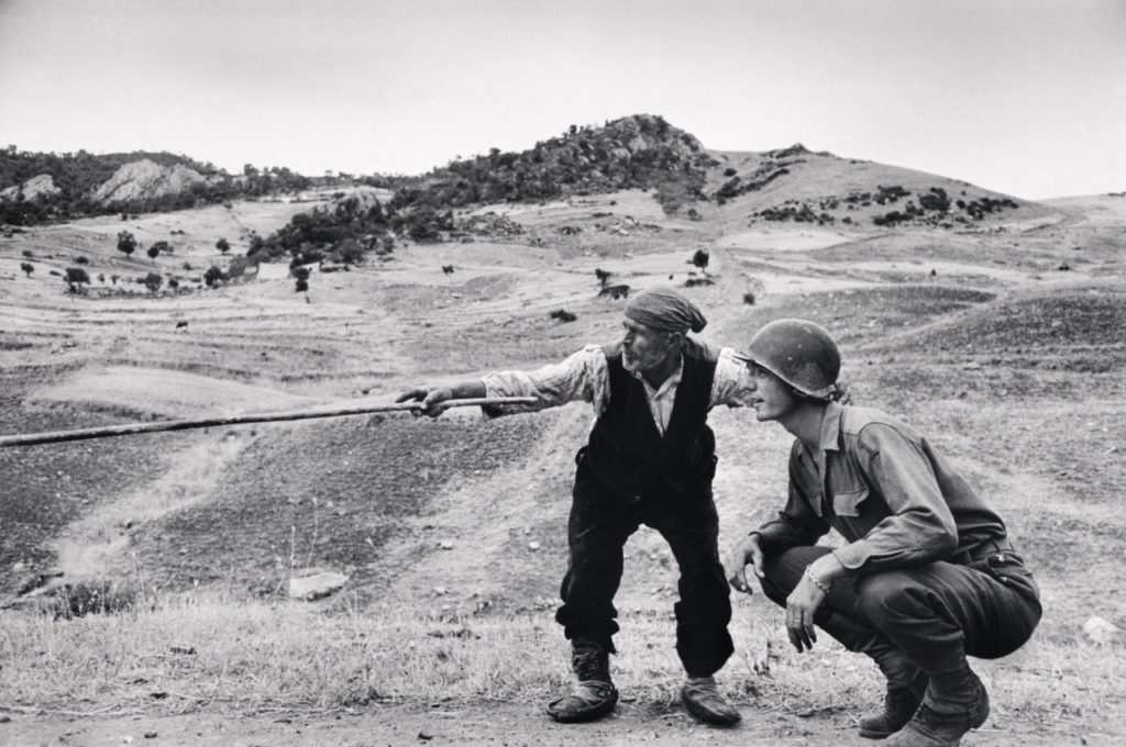 Robert Capa - Magnum Photos