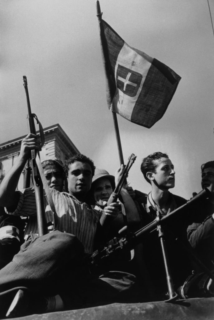 Robert Capa - Magnum Photos